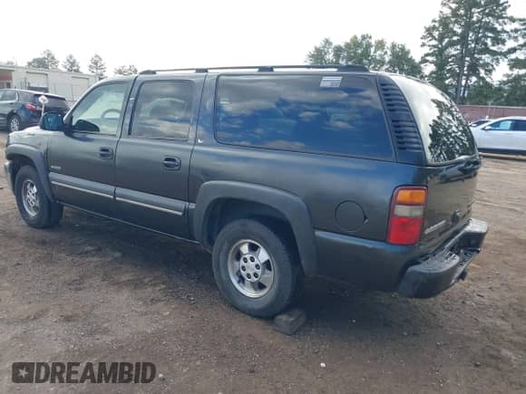 2003 Chevrolet Suburban LS z VIN 3GNEC16Z03G277179, wystawiony jako IAAI lot #43466017 z przebiegiem 291 732 mil mil oraz . Historia ofert i sprzedaży dostępna na DreamBid. Obrazek 3.