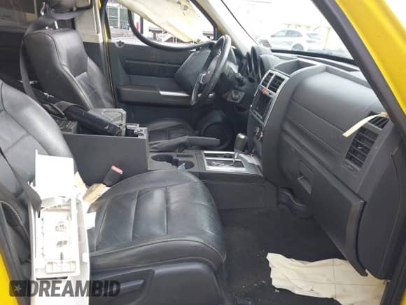 2011 Dodge Nitro Shock с VIN 1D4PU7GX5BW520390, выставлен на аукционе IAAI как лот 41623577 с пробегом 114 861 миль миль и . История ставок и продаж доступна на DreamBid. Изображение 5.