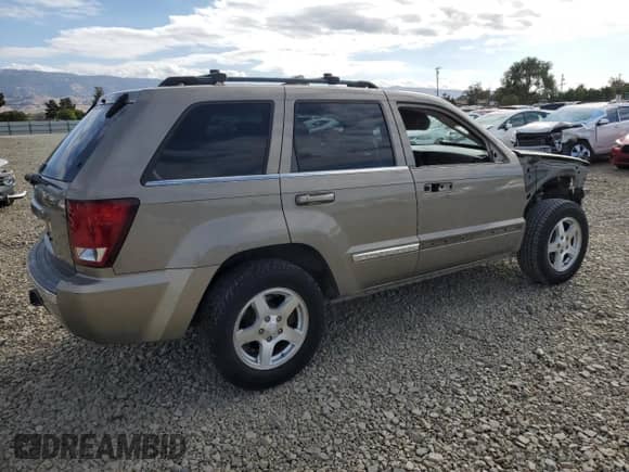 2006 Jeep Grand Cherokee Limited with VIN 1J4HR58N86C182618, listed as a Copart auction lot 82194905 with 192,604 mi miles and Salvage title. Bid and sale history available at DreamBid. Image 3.