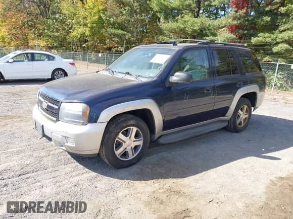 2007 Chevrolet TrailBlazer LT с VIN 1GNDT13S972219587, выставлен на аукционе IAAI как лот 43445105 с пробегом 106 474 миль миль и . История ставок и продаж доступна на DreamBid. Изображение 2.