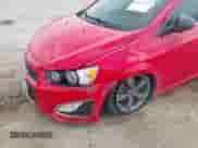 2016 Chevrolet Sonic RS z VIN 1G1JG6SB1G4158098, wystawiony jako IAAI lot #42075726 z przebiegiem 114 045 mil mil oraz . Historia ofert i sprzedaży dostępna na DreamBid. Obrazek 12.