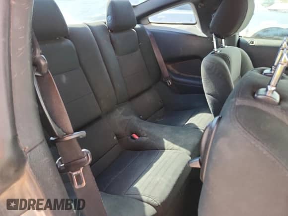 2014 Ford Mustang V6 with VIN 1ZVBP8AM9E5284319, listed as a Copart auction lot 72055935 with 140,737 mi miles and Salvage title. Bid and sale history available at DreamBid. Image 10.