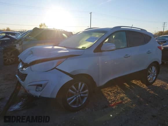 2013 Hyundai Tucson GLS с VIN KM8JUCACXDU622408, выставлен на аукционе IAAI как лот 43514298 с пробегом 56 439 миль миль и . История ставок и продаж доступна на DreamBid. Изображение 2.