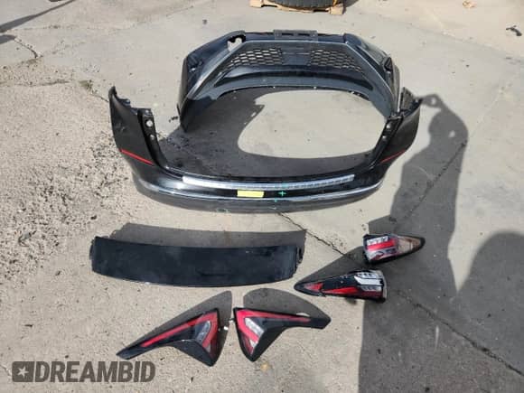 2019 Nissan Murano Platinum с VIN 5N1AZ2MS3KN103383, выставлен на аукционе Copart как лот 80698155 с пробегом 83 210 миль миль и Списание • Salvage title. История ставок и продаж доступна на DreamBid. Изображение 13.