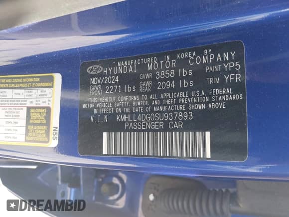 2025 Hyundai Elantra SE with VIN KMHLL4DG0SU937893, listed as a IAAI auction lot 43105533 with 17,351 mi miles and . Bid and sale history available at DreamBid. Image 9.