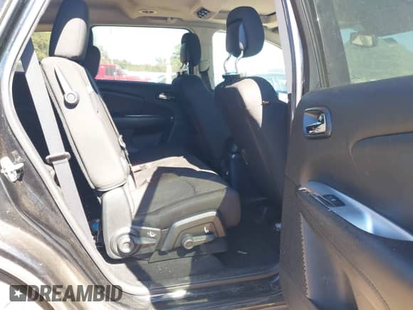 2017 Dodge Journey Crossroad with VIN 3C4PDCGG5HT626326, listed as a IAAI auction lot 43464981 with 130,460 mi miles and . Bid and sale history available at DreamBid. Image 8.
