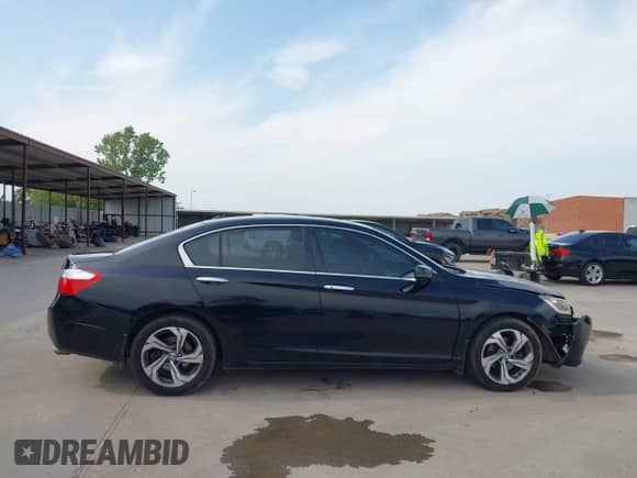 2013 Honda Accord Touring z VIN 1HGCR3F99DA027726, wystawiony jako IAAI lot #43171509 z przebiegiem 206 783 mil mil oraz . Historia ofert i sprzedaży dostępna na DreamBid. Obrazek 13.