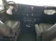 2014 Chevrolet Express Passenger LS z VIN 1GNSGBF40E1182270, wystawiony jako Copart lot #46731915 z przebiegiem Nie podano mil oraz Szkoda całkowita • Salvage title. Historia ofert i sprzedaży dostępna na DreamBid. Obrazek 8.