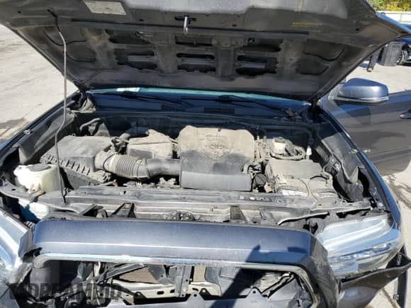 2017 Toyota Tacoma SR5 with VIN 5TFCZ5AN0HX067369, listed as a Copart auction lot 86234915 with 250,421 mi miles and Salvage title. Bid and sale history available at DreamBid. Image 11.