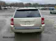 2010 Jeep Compass Latitude с VIN 1J4NF1FB5AD623461, выставлен на аукционе Copart как лот 49132315 с пробегом 113 496 миль миль и Списание • Salvage title. История ставок и продаж доступна на DreamBid. Изображение 6.
