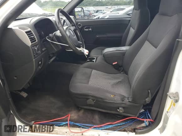 2010 Chevrolet Colorado Work Truck z VIN 1GCCSBD93A8125363, wystawiony jako Copart lot #59133215 z przebiegiem 270 380 mil mil oraz Szkoda całkowita • Salvage title. Historia ofert i sprzedaży dostępna na DreamBid. Obrazek 7.