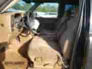 1999 Chevrolet Silverado 1500 LS z VIN 2GCEC19T7X1167826, wystawiony jako Copart lot #66620245 z przebiegiem 235 905 mil mil oraz Szkoda całkowita • Salvage title. Historia ofert i sprzedaży dostępna na DreamBid. Obrazek 7.
