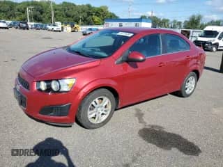 2014 Chevrolet Sonic LT с VIN 1G1JC5SB5E4159791, выставлен на аукционе Copart как лот 80224685 с пробегом 149 206 миль миль и Чистый • Clean title. История ставок и продаж доступна на DreamBid. Изображение 1.