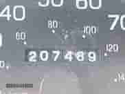 2002 Ford Econoline Cargo Recreational with VIN 1FDRE14L52HA94900, listed as a IAAI auction lot 43161441 with 207,489 mi miles and . Bid and sale history available at DreamBid. Image 15.