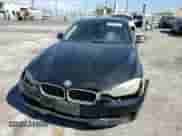 2014 BMW 3 Series 328i с VIN WBA3C1C54EK111922, выставлен на аукционе Copart как лот 70462045 с пробегом 172 402 миль миль и Списание • Salvage title. История ставок и продаж доступна на DreamBid. Изображение 13.