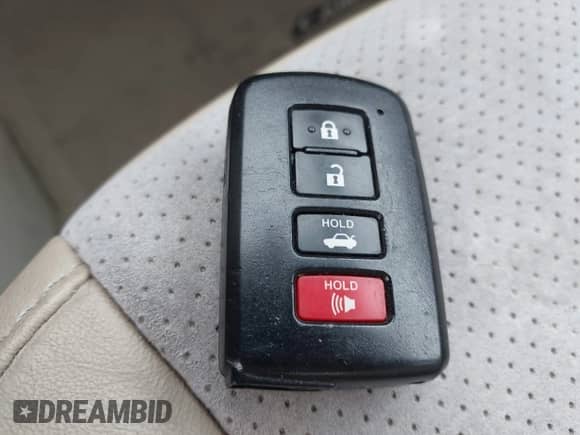 2013 Toyota Camry LE z VIN 4T1BD1FKXDU066965, wystawiony jako IAAI lot #43027264 z przebiegiem 98 455 mil mil oraz . Historia ofert i sprzedaży dostępna na DreamBid. Obrazek 11.