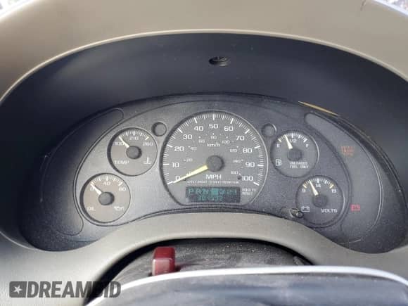 1998 Chevrolet S-10 LS с VIN 1GCCS14X0W8125708, выставлен на аукционе Copart как лот 62174685 с пробегом 304 592 миль миль и Списание • Salvage title. История ставок и продаж доступна на DreamBid. Изображение 9.