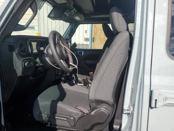 2024 Jeep Wrangler Rubicon with VIN 1C4PJXFG6RW300273, listed as a Copart auction lot 71007725 with 17,808 mi miles and Salvage title. Bid and sale history available at DreamBid. Image 7.