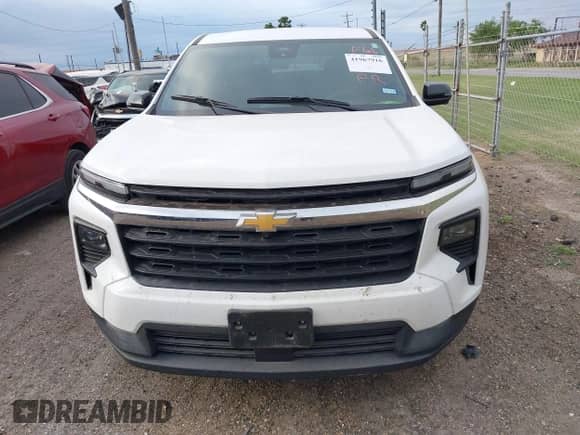 2024 Chevrolet Traverse FWD LS z VIN 1GNEREKS9RJ235213, wystawiony jako IAAI lot #41967916 z przebiegiem 13 668 mil mil oraz . Historia ofert i sprzedaży dostępna na DreamBid. Obrazek 6.