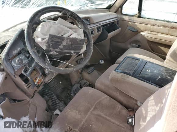 1996 Ford F-150 с VIN 1FTEF14Y0TLB45813, выставлен на аукционе Copart как лот 45307905 с пробегом Не указан миль и Списание • Salvage title. История ставок и продаж доступна на DreamBid. Изображение 8.