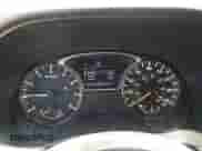 2017 Nissan Pathfinder SV with VIN 5N1DR2MN3HC662685, listed as a Copart auction lot 68871905 with 128,892 mi miles and Salvage title. Bid and sale history available at DreamBid. Image 9.