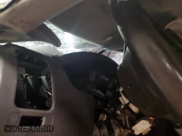 2015 Nissan Frontier SV with VIN 1N6AD0EV6FN767258, listed as a Copart auction lot 69584705 with Not provided miles and Clean title. Bid and sale history available at DreamBid. Image 9.