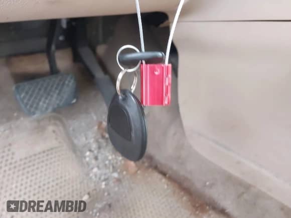 2006 Chevrolet HHR LT z VIN 3GNDA23P46S594720, wystawiony jako IAAI lot #43275632 z przebiegiem 182 940 mil mil oraz . Historia ofert i sprzedaży dostępna na DreamBid. Obrazek 11.