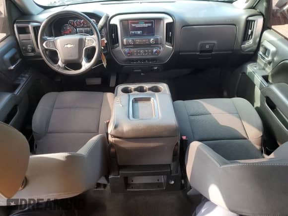 2017 Chevrolet Silverado 1500 LT z VIN 3GCPCREH6HG364570, wystawiony jako Copart lot #52647185 z przebiegiem 132 473 mil mil oraz Szkoda całkowita • Salvage title. Historia ofert i sprzedaży dostępna na DreamBid. Obrazek 8.