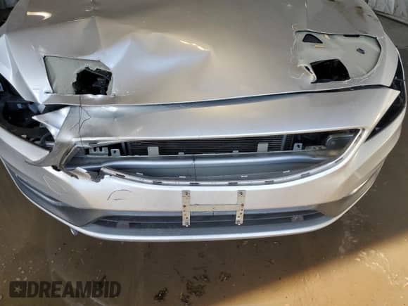 2015 Volvo S60 T5 Platinum с VIN YV1612TM2F2353008, выставлен на аукционе Copart как лот 69185513 с пробегом 70 403 миль миль и . История ставок и продаж доступна на DreamBid. Изображение 11.