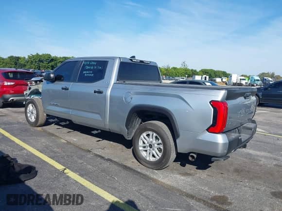 2024 Toyota Tundra SR5 with VIN 5TFLA5EC1RX022765, listed as a IAAI auction lot 41421939 with 30,946 mi miles and . Bid and sale history available at DreamBid. Image 3.