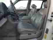 1992 Mercedes-Benz 500 с VIN WDBGA51E1NA048741, выставлен на аукционе Copart как лот 85514514 с пробегом 145 361 миль миль и Чистый • Clean title. История ставок и продаж доступна на DreamBid. Изображение 7.