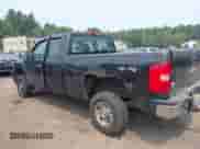 2009 Chevrolet Silverado 2500HD Work Truck z VIN 1GCHK49K39E134428, wystawiony jako IAAI lot #42881086 z przebiegiem 215 285 mil mil oraz . Historia ofert i sprzedaży dostępna na DreamBid. Obrazek 3.