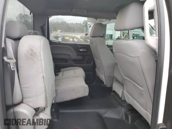 2018 Chevrolet Silverado 2500HD Work Truck z VIN 1GC1CUEG7JF199359, wystawiony jako Copart lot #44977585 z przebiegiem 161 387 mil mil oraz Szkoda całkowita • Salvage title. Historia ofert i sprzedaży dostępna na DreamBid. Obrazek 10.