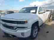 2017 Chevrolet Silverado 1500 LTZ z VIN 3GCUKSEC9HG291311, wystawiony jako IAAI lot #41492048 z przebiegiem Nie podano mil oraz . Historia ofert i sprzedaży dostępna na DreamBid. Obrazek 17.