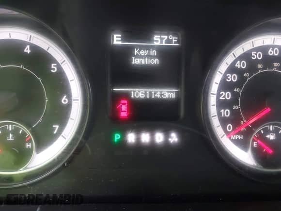 2021 Ram 1500 Tradesman z VIN 1C6RR6FT0MS507788, wystawiony jako IAAI lot #41188436 z przebiegiem 106 114 mil mil oraz . Historia ofert i sprzedaży dostępna na DreamBid. Obrazek 16.