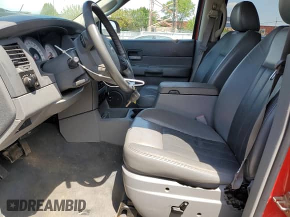 2004 Dodge Durango Limited with VIN 1D4HB58D54F174041, listed as a Copart auction lot 59143325 with 120,205 mi miles and Clean title. Bid and sale history available at DreamBid. Image 7.