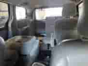 2010 Toyota Sienna CE z VIN 5TDKK4CC0AS341428, wystawiony jako Copart lot #84025485 z przebiegiem Nie podano mil oraz Szkoda całkowita • Salvage title. Historia ofert i sprzedaży dostępna na DreamBid. Obrazek 10.