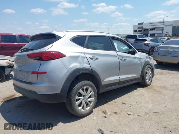 2020 Hyundai Tucson Value с VIN KM8J33A41LU256123, выставлен на аукционе IAAI как лот 42919203 с пробегом Не указан миль и . История ставок и продаж доступна на DreamBid. Изображение 4.