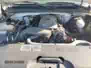 2006 Chevrolet Silverado 1500 LT1 с VIN 1GCEC19Z76Z205582, выставлен на аукционе Copart как лот 68142625 с пробегом Не указан миль и Списание • Salvage title. История ставок и продаж доступна на DreamBid. Изображение 11.