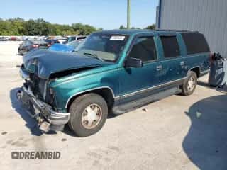 1999 Chevrolet Suburban с VIN 3GNEC16R2XG104995, выставлен на аукционе Copart как лот 71991534 с пробегом 247 633 миль миль и Списание • Salvage title. История ставок и продаж доступна на DreamBid. Изображение 1.