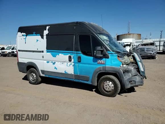 2014 Ram ProMaster Cargo z VIN 3C6TRVBG1EE103007, wystawiony jako Copart lot #72050954 z przebiegiem 198 197 mil mil oraz Szkoda całkowita • Salvage title. Historia ofert i sprzedaży dostępna na DreamBid. Obrazek 11.
