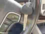 2012 Hyundai Santa Fe Limited с VIN 5XYZK3AB0CG103260, выставлен на аукционе IAAI как лот 43208403 с пробегом 161 125 миль миль и . История ставок и продаж доступна на DreamBid. Изображение 11.