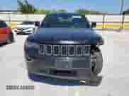 2018 Jeep Grand Cherokee Laredo z VIN 1C4RJEAG2JC480930, wystawiony jako Copart lot #65184965 z przebiegiem 70 700 mil mil oraz Szkoda całkowita • Salvage title. Historia ofert i sprzedaży dostępna na DreamBid. Obrazek 5.