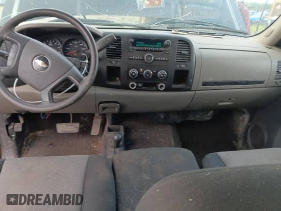 2009 Chevrolet Silverado 1500 LS z VIN 1GCEK19C89Z254776, wystawiony jako Copart lot #62194875 z przebiegiem 187 633 mil mil oraz Szkoda całkowita • Salvage title. Historia ofert i sprzedaży dostępna na DreamBid. Obrazek 8.