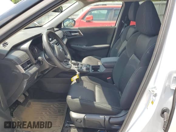 2024 Mitsubishi Outlander ES with VIN JA4J4UA84RZ077767, listed as a Copart auction lot 61832025 with 6,281 mi miles and Salvage title. Bid and sale history available at DreamBid. Image 7.