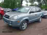 2005 Hyundai Tucson GL z VIN KM8JM12B15U147663, wystawiony jako IAAI lot #42430261 z przebiegiem 191 090 mil mil oraz . Historia ofert i sprzedaży dostępna na DreamBid. Obrazek 17.