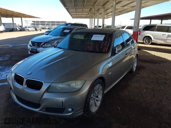 2011 BMW 3 Series 328i with VIN WBAPH7C5XBA801214, listed as a IAAI auction lot 43560339 with 184,944 mi miles and . Bid and sale history available at DreamBid. Image 2.