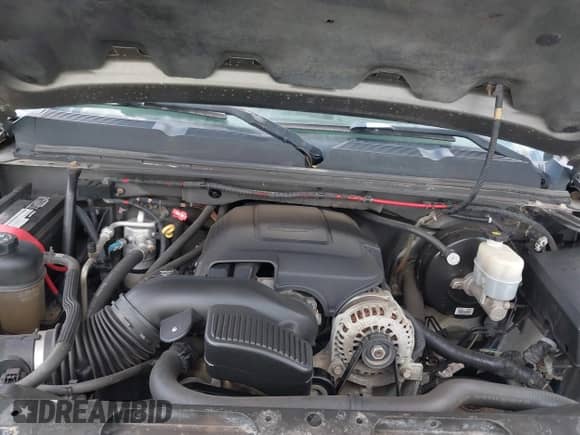 2007 Chevrolet Silverado 1500 1LT z VIN 1GCEK19J47Z577508, wystawiony jako IAAI lot #42514347 z przebiegiem 183 518 mil mil oraz . Historia ofert i sprzedaży dostępna na DreamBid. Obrazek 10.