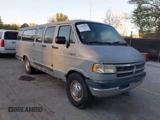 1994 Dodge Passenger with VIN 2B5WB35Z2RK577615, listed as a IAAI auction lot 43500333 with 170,675 mi miles and . Bid and sale history available at DreamBid. Image 1.