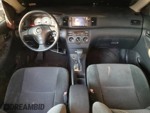 2005 Toyota Corolla CE с VIN 2T1BR32E65C437989, выставлен на аукционе Copart как лот 81118335 с пробегом 186 154 миль миль и Списание • Salvage title. История ставок и продаж доступна на DreamBid. Изображение 8.